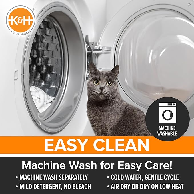 K&H PET PRODUCTS Self-Warming Cat Bed Pad, Self Heating Pad for Outdoor Cat Houses, Warming Mat for Indoor Pet Beds & Furniture, Reversible Blanket, Machine Washable - Small 21 X 17in Gray/ Black — image 5